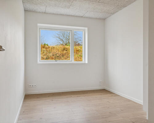 Ét plans rækkehus med egen have og carport 🏡<br>