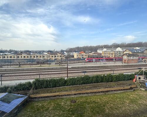Skøn lejlighed, med terrasse, ved Bellevue Strand