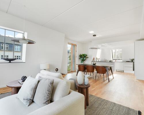 To plan og kæmpe, privat tagterrasse!