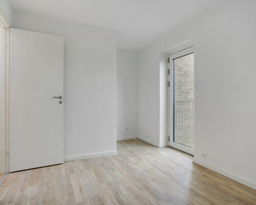 Stort 4-værelses rækkehus på Marshalls Alle