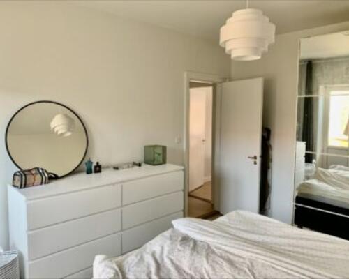 Lækker 2-værelses lejlighed i Øgadekvarteret