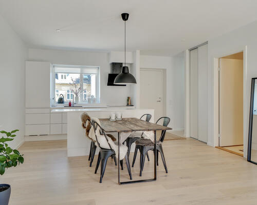 Flot 4-værelses rækkehus i Gl. Hasseris