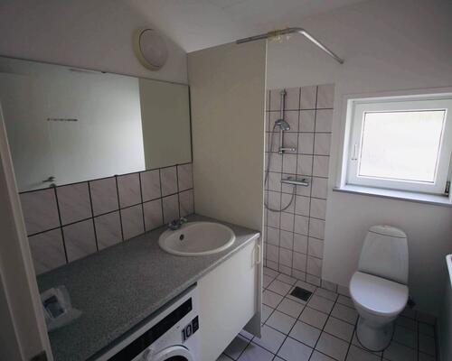 Fin 3 vær. lejlighed med egen altan er nu til leje i Viborg