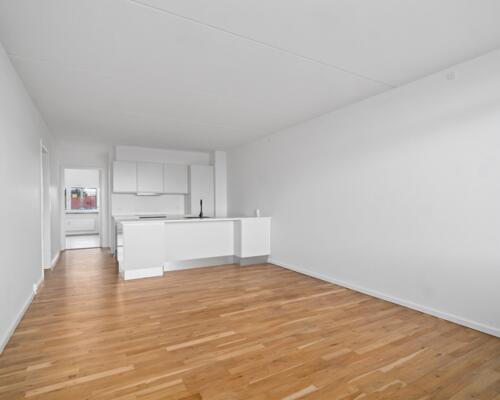 Stor 4-værelses lejlighed udlejes i Aarhus C