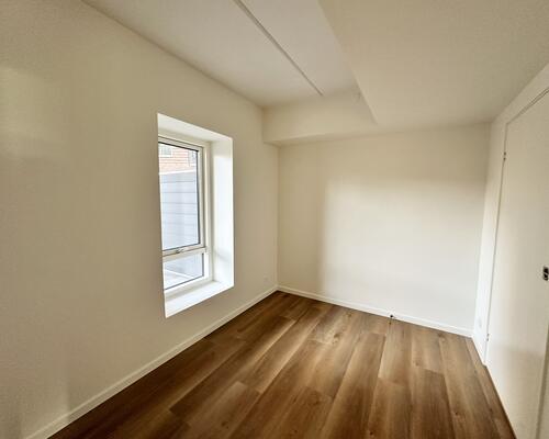 Moderne lejlighed med smuk udsigt til fjorden