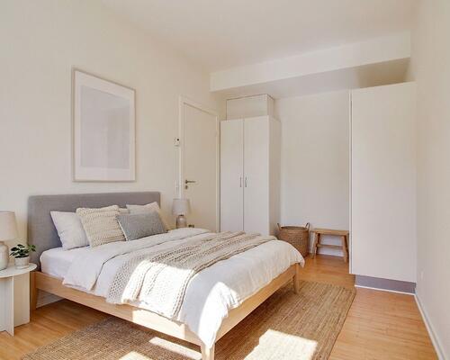 Lys og indflytningsklar 3-værelses på 79 m2 i klassisk ejendom med gårdmiljø