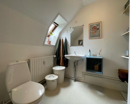 Nydelig 3. værelses lejlighed med hems.