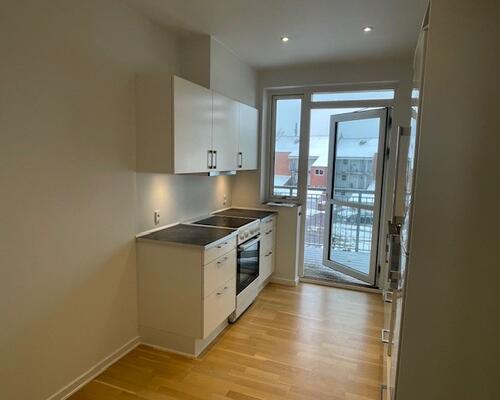 Vejle - Centrum, lys 2-3vær m balkon