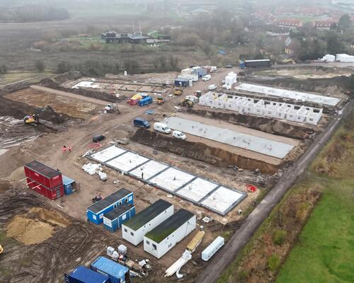 Nyopførte 4-værelses rækkehuse i Skælskør – med egen have og moderne faciliteter