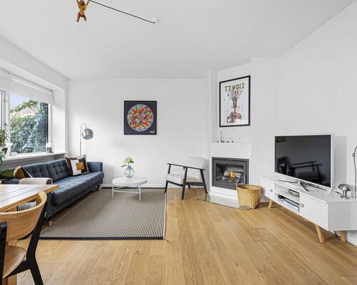 Flot lejlighed med privat have | København Ø