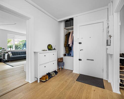 Flot lejlighed med privat have | København Ø