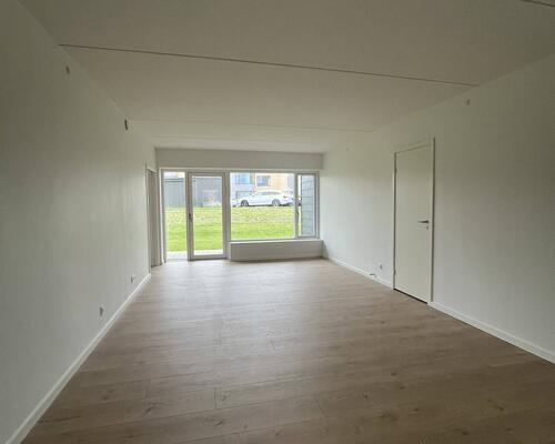 moderne seniorbolig på 1. salen