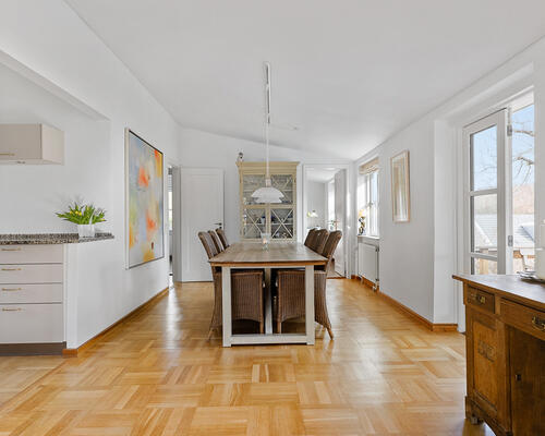 5 værelses hus i Holte