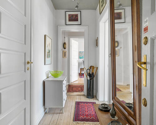 4 værelses lejlighed i København S