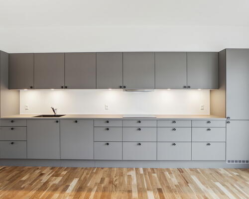 Fløjhusene - Bygning E - Stor og lys 5-værelses lejlighed i høj kvalitet med altan og plads til hele familien