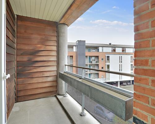 Vil du bo i en attraktiv ejendom helt centralt?