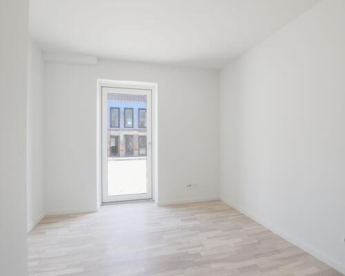 Flot og moderne bolig med dejligt udeområde og lukket gårdmiljø i hjertet af Nørresundby