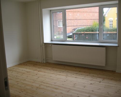 2 værelses – Tolderlundsvej 72, st. th. – Odense C