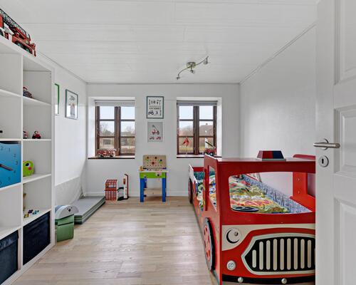 163 m2 værelse i Årslev