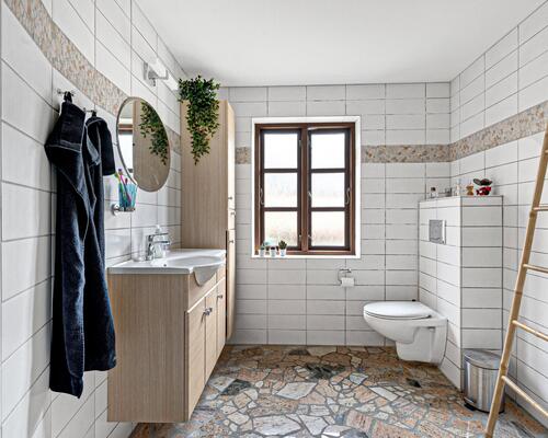 163 m2 værelse i Årslev