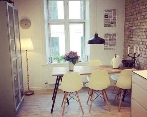 lækker 4værelses lejlighed midt i centrum