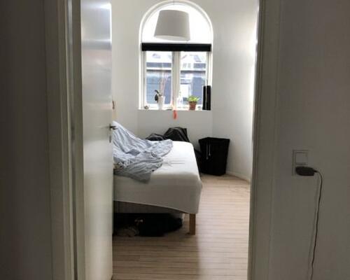 lækker 4værelses lejlighed midt i centrum