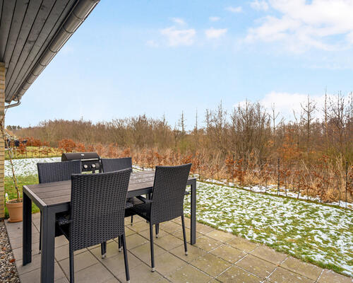 Dejligt 4-værelses rækkehus med have