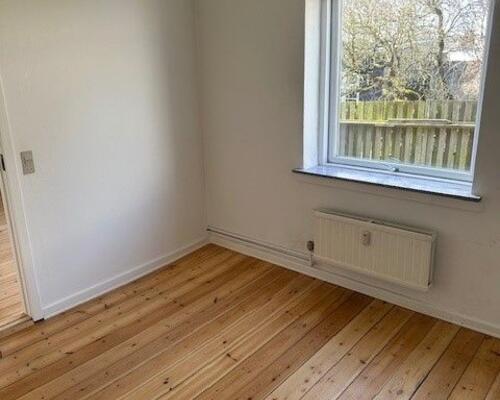 Dejlig 2 værelses lejlighed på Vesterbro, Odense