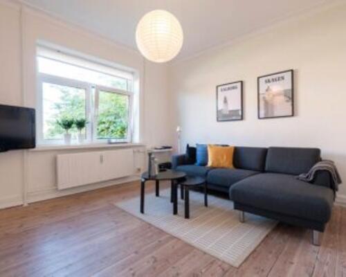 Møbleret 3-værelses lejlighed med parkering