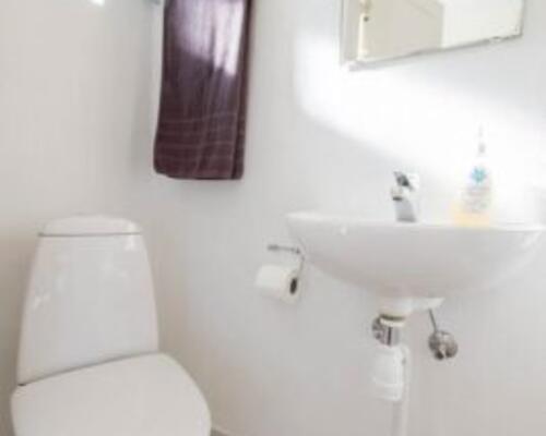 Møbleret 3-værelses lejlighed med parkering