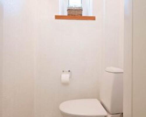 Møbleret 3-værelses lejlighed med parkering