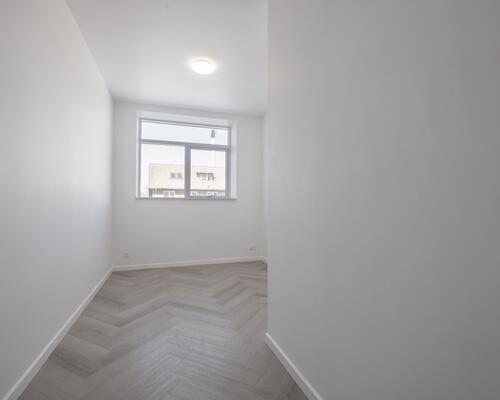 Nybygget luksus lejlighed i Sygehusparken - 4 værelser, privat altan og mange fællesfaciliteter