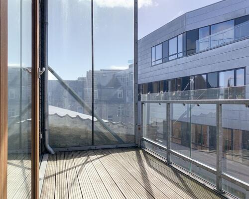 Unik 3 værelses lejlighed, centralt beliggende