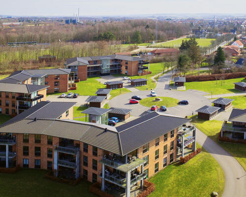 2 VÆRELSES LEJLIGHED PÅ 1.SAL I SØPARKEN