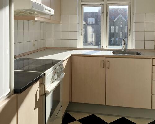 Flot delevenlig 2-værelses lejlighed