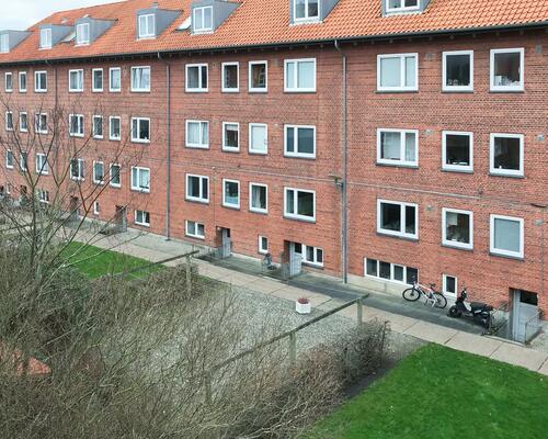 2 værelses lejlighed i charmerende ejendom på Frederiksbjerg