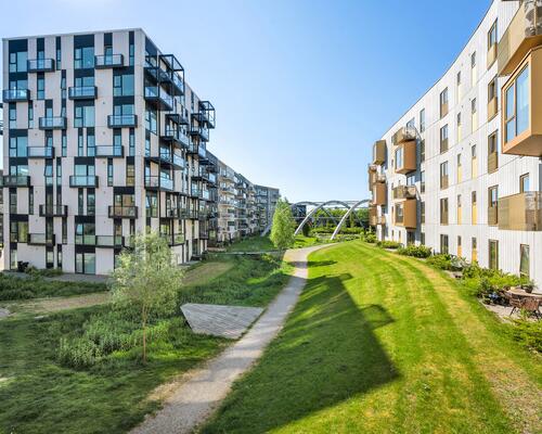 Lyse og lækre lejeboliger med udsigt i Broloftet