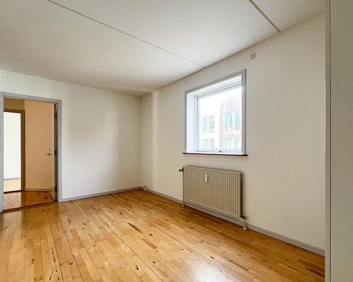 Delevenlig 4 værelses lejlighed, centralt i Aarhus