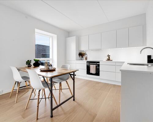 5 værelses lejlighed i København SV