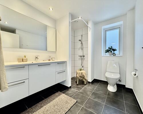 4 værelses lejlighed i Odense S