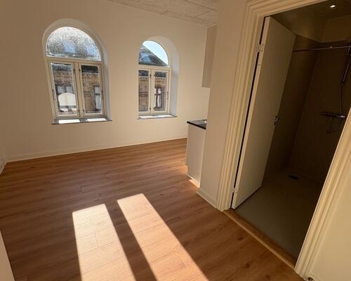 Charmerende nyopført 1. værelses lejlighed i Kolding gågade