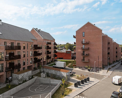 Skøn 3-værelses lejlighed med altan.