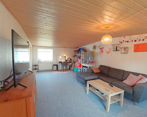 Lys, og hyggelig 3 værelses lejlighed