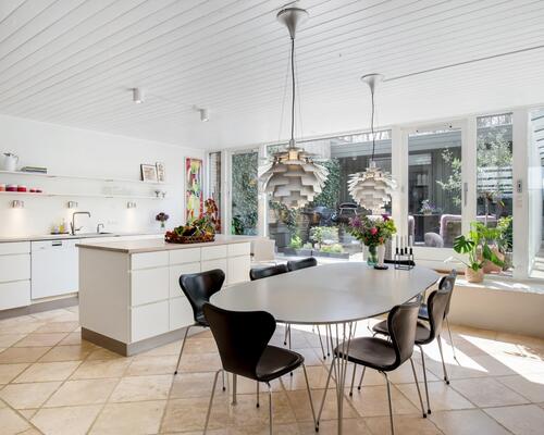 Skøn stort townhouse i det attraktive område på Sophienbergvej