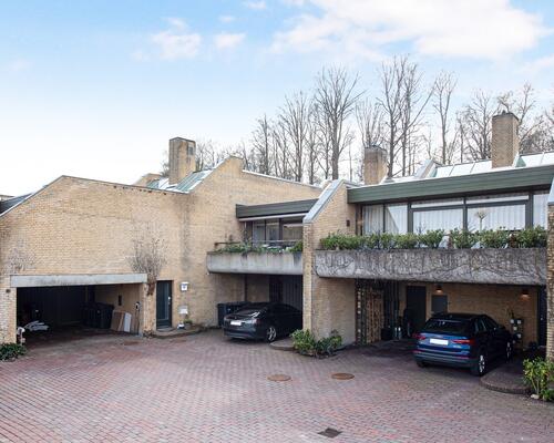 Skøn stort townhouse i det attraktive område på Sophienbergvej