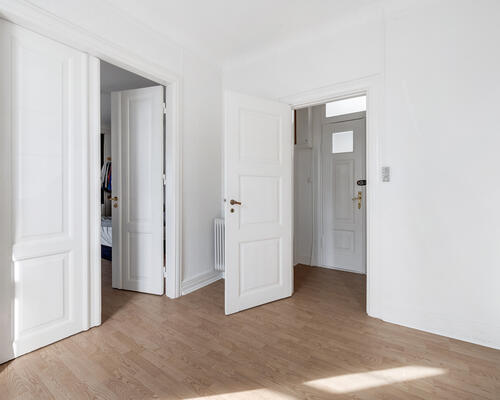 Stor og delevenlig 4-værelses lejlighed