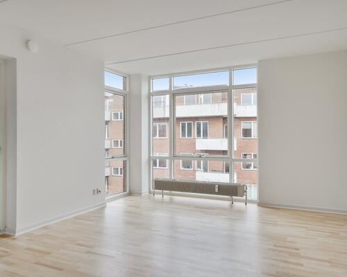 Attraktiv 3'er med sydvendt altan - nabo til Ceres Byen