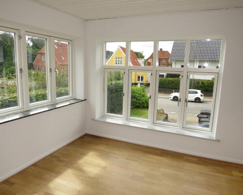 Rummelig 5-værelses lejlighed på 120 m² i centrum af Viborg