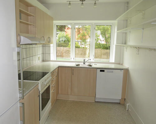 Rummelig 5-værelses lejlighed på 120 m² i centrum af Viborg