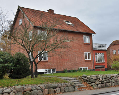 Rummelig 5-værelses lejlighed på 120 m² i centrum af Viborg